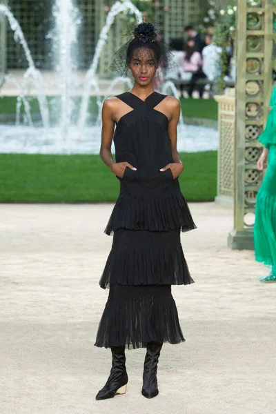 Look 35